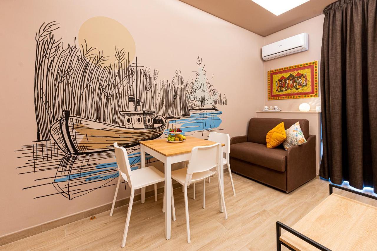 Astare -short Lets In Carrassi- Bari